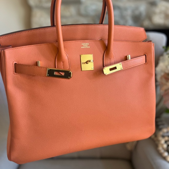 ❌SOLD❌Birkin 35 Mango on PHW
Epspm Leather Stamp P Square (2012) - Picture 15 of 16